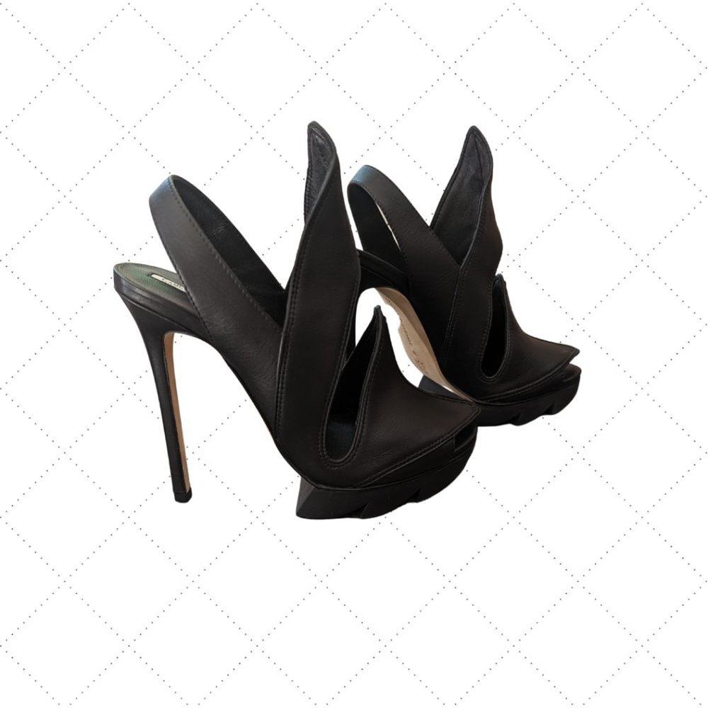 Black High Heel Platform Slingback Sandals - Picture 2 of 3